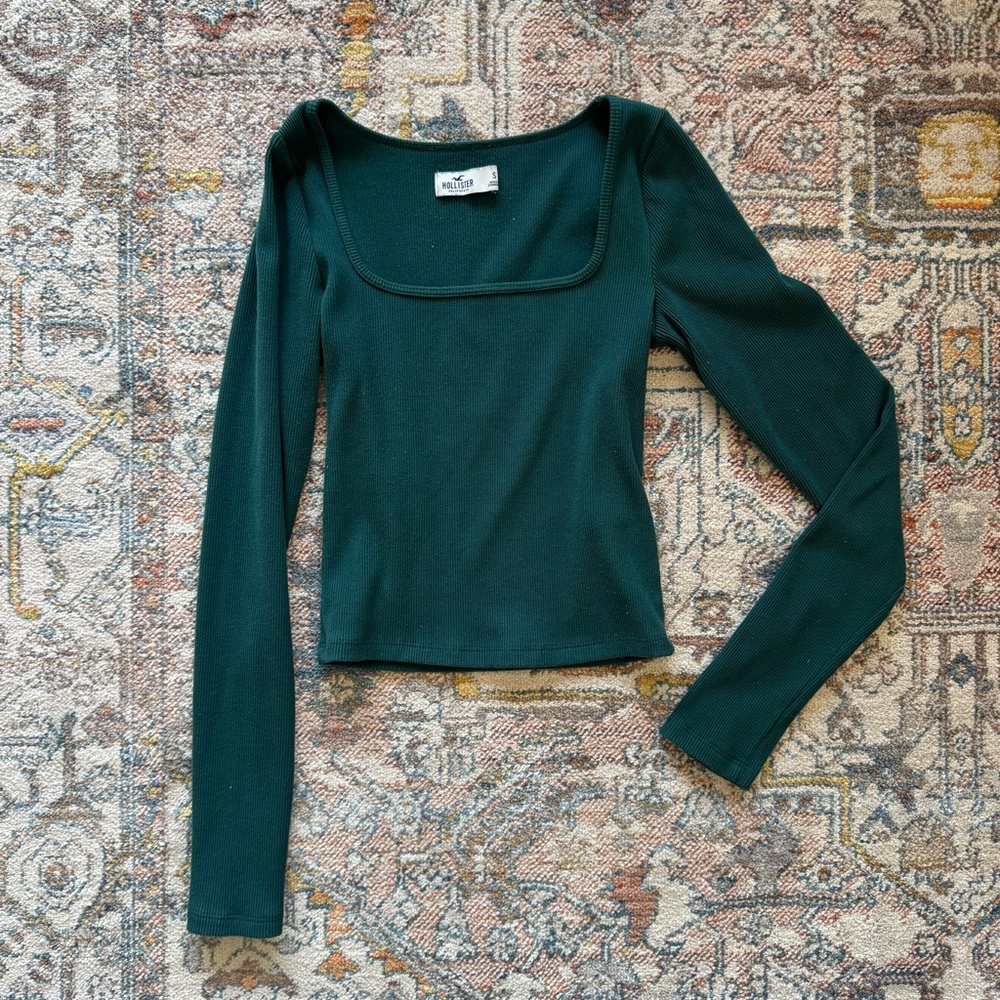 Ribbed Hollister Long Sleeve